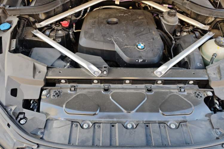 Used BMW X5 2023 xDrive 30Li Luxury M Sport Night Edition Package Engine Bay