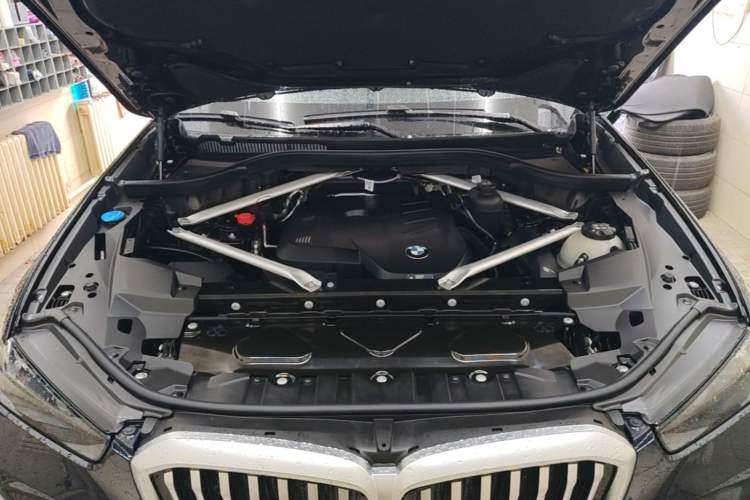 Used BMW X5 2023 xDrive 30Li Luxury M Sport Night Edition Package Engine Bay