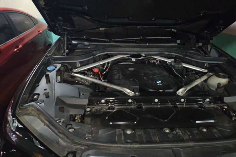 Used BMW X5 2023 xDrive 30Li Luxury M Sport Night Edition Package Engine Bay Right