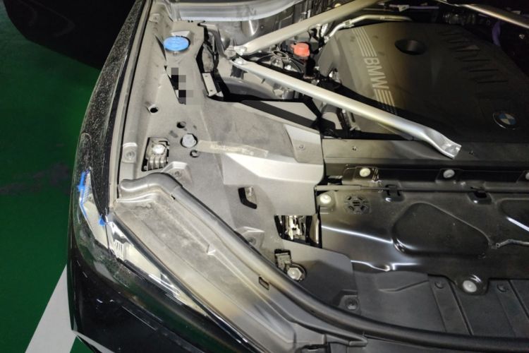 Used BMW X5 2023 xDrive 40Li M Sport Night Edition Package Engine Bay Right