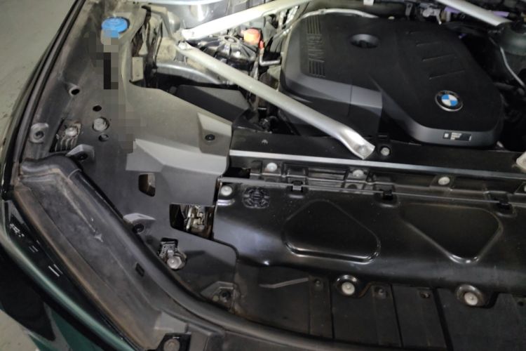 Used BMW X5 2023 xDrive 30Li Luxury M Sport Night Edition Package Engine Bay Right