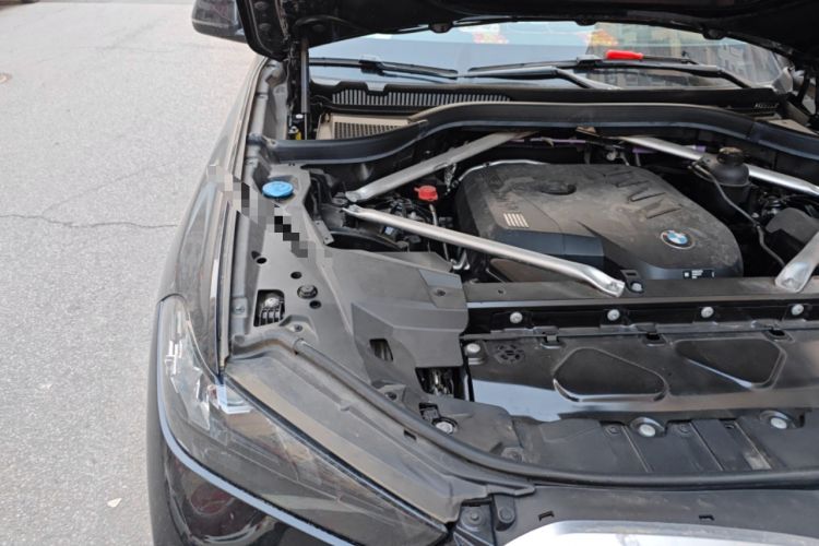 Used BMW X5 2023 xDrive 30Li Luxury M Sport Night Edition Package Engine Bay Right