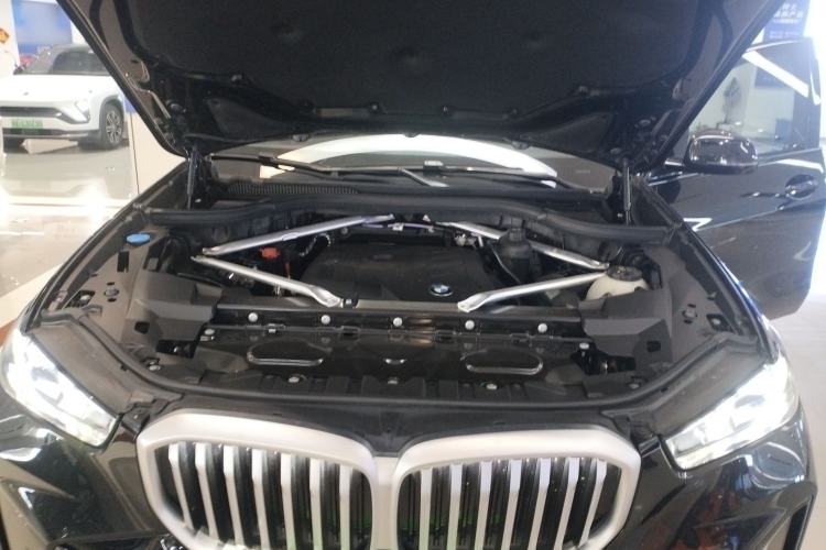 Used BMW X5 2023 xDrive 30Li Luxury M Sport Night Edition Package Engine Bay