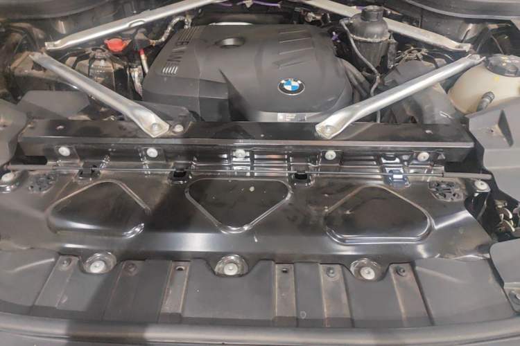Used BMW X5 2023 xDrive 30Li Luxury M Sport Night Edition Package Engine Bay