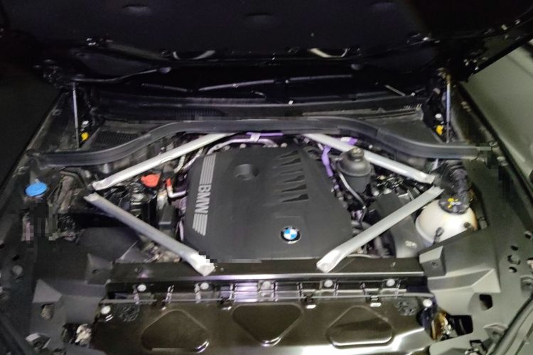 Used BMW X5 2023 xDrive 40Li M Sport Night Edition Package Engine Bay