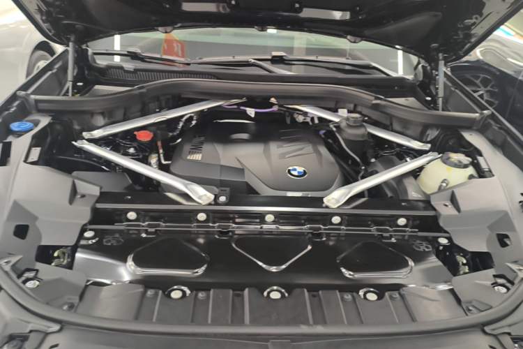 Used BMW X5 2023 xDrive 30Li Luxury M Sport Night Edition Package Engine Bay