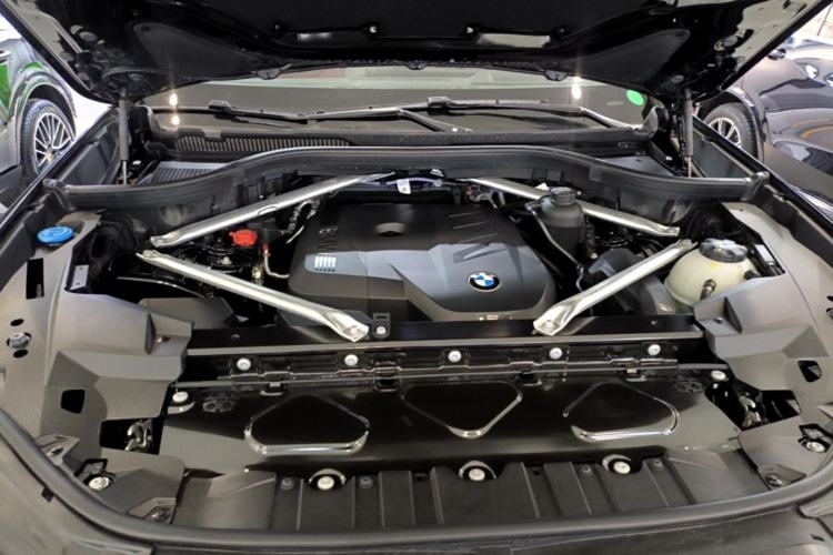 Used BMW X5 2023 xDrive 30Li Luxury M Sport Night Edition Package Engine Bay
