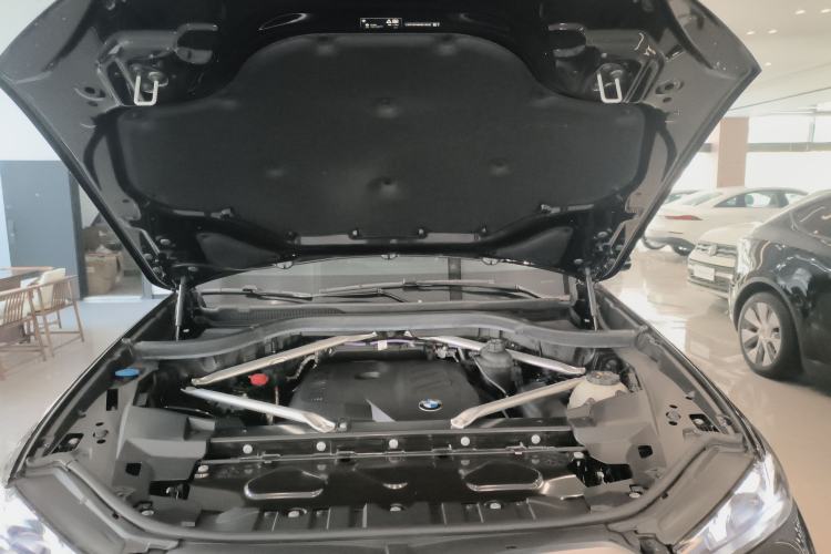 Used BMW X5 2023 xDrive 30Li Luxury M Sport Night Edition Package Engine Bay