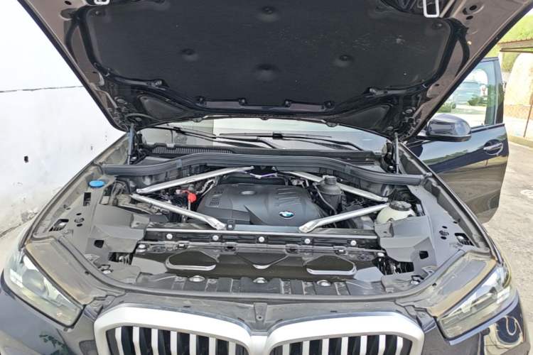 Used BMW X5 2023 xDrive 30Li Luxury M Sport Night Edition Package Engine Bay