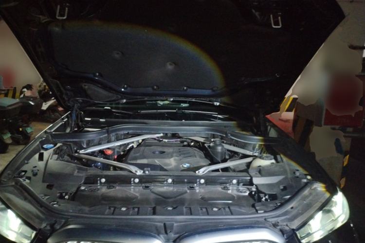 Used BMW X5 2023 xDrive 30Li Luxury M Sport Night Edition Package Engine Bay