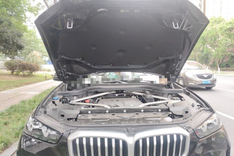 Used BMW X5 2023 xDrive 30Li Luxury M Sport Night Edition Package Engine Bay