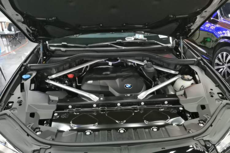 Used BMW X5 2023 xDrive 30Li Luxury M Sport Night Edition Package Engine Bay
