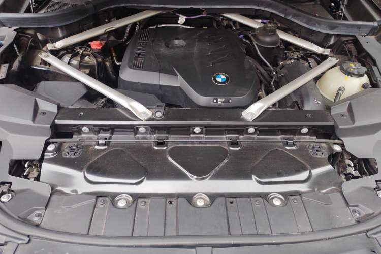 Used BMW X5 2023 xDrive 30Li Luxury M Sport Night Edition Package Engine Bay