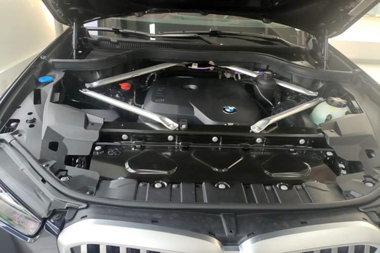Used BMW X5 2023 xDrive 30Li Luxury M Sport Night Edition Package Engine Bay