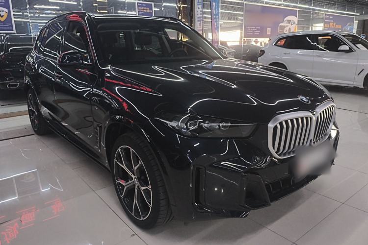 Used BMW X5 2023 xDrive 30Li Luxury M Sport Night Edition Package Exterior 1