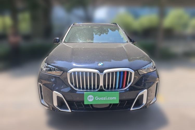Used BMW X5 2023 xDrive 30Li Luxury M Sport Package Exterior 1