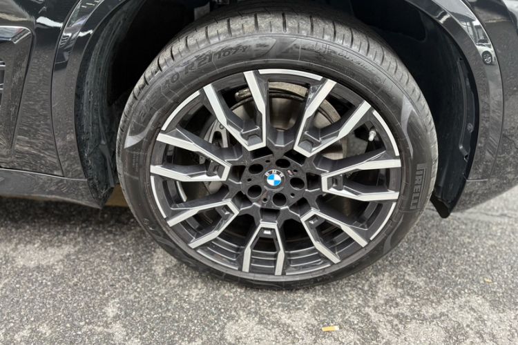 Used BMW X5 2023 xDrive 40Li M Sport Night Edition Package Exterior 1