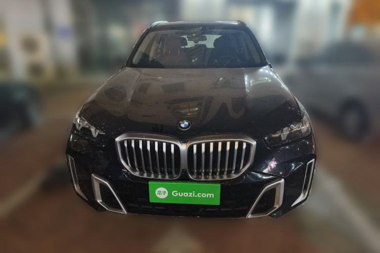 Used BMW X5 2023 xDrive 30Li Luxury M Sport Package Exterior 1