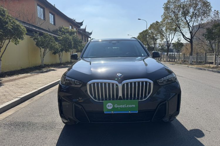 Used BMW X5 2023 xDrive 30Li Luxury M Sport Night Edition Package Exterior 10