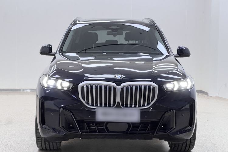Used BMW X5 2023 xDrive 30Li Luxury M Sport Night Edition Package Exterior 3