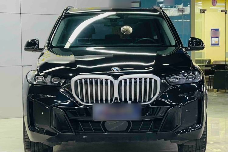Used BMW X5 2023 xDrive 30Li Luxury M Sport Night Edition Package Exterior 4