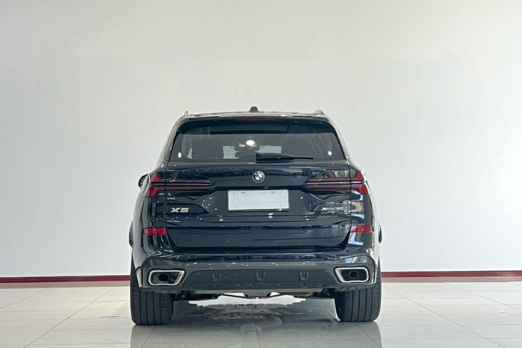 Used BMW X5 2023 xDrive 30Li Luxury M Sport Night Edition Package Exterior 4