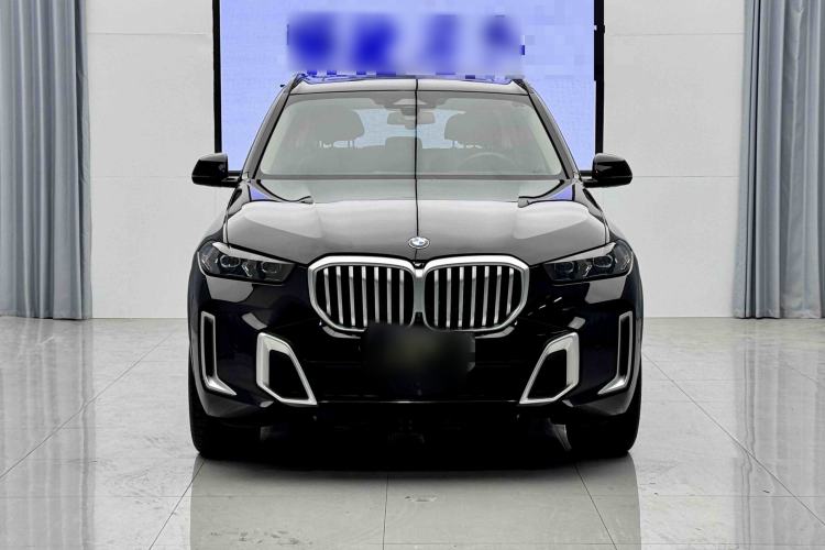 Used BMW X5 2023 xDrive 30Li Luxury M Sport Package Exterior 5