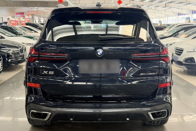 Used BMW X5 2023 xDrive 30Li Luxury M Sport Night Edition Package Exterior 5