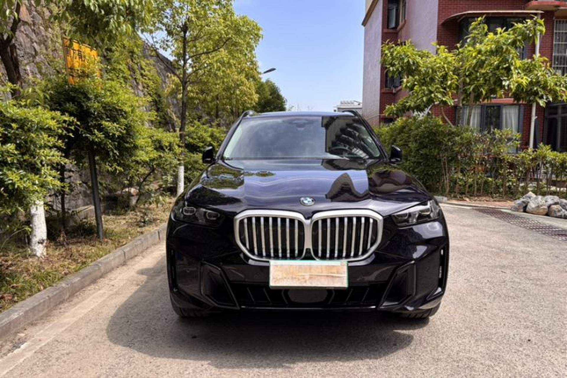 Used BMW X5 2023 xDrive 30Li Luxury M Sport Night Edition Package Exterior 7