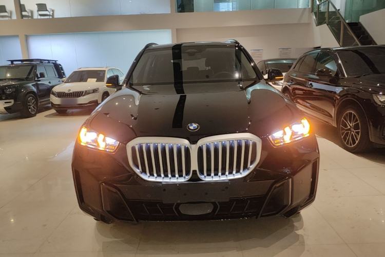 Used BMW X5 2023 xDrive 30Li Luxury M Sport Night Edition Package Front