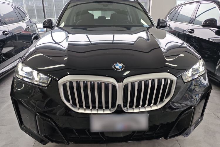 Used BMW X5 2023 xDrive 30Li Luxury M Sport Night Edition Package Front
