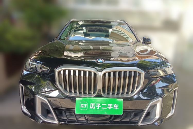 Used BMW X5 2023 xDrive 30Li Luxury M Sport Package Front