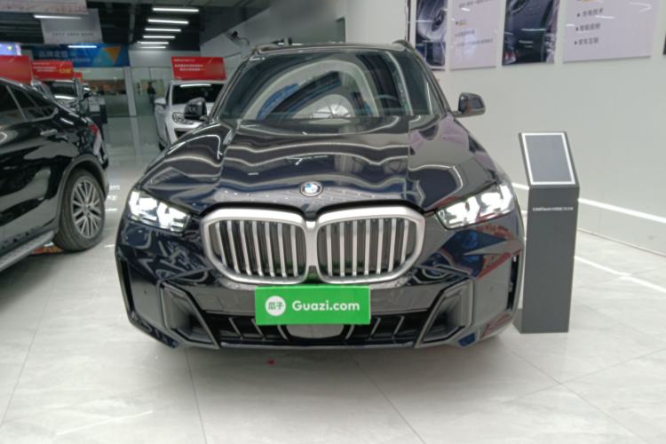 Used BMW X5 2023 xDrive 40Li M Sport Night Edition Package Front