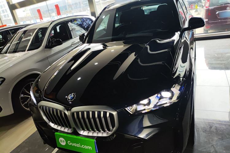 Used BMW X5 2023 xDrive 40Li M Sport Night Edition Package Front