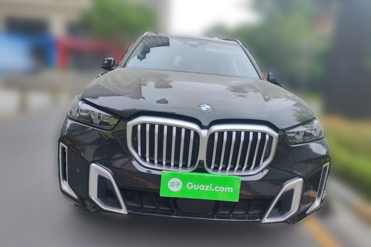 Used BMW X5 2023 xDrive 30Li Luxury M Sport Package Front