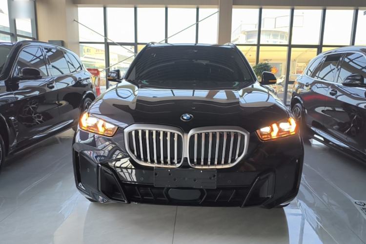 Used BMW X5 2023 xDrive 30Li Luxury M Sport Night Edition Package Front