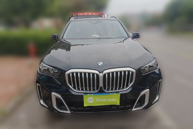 Used BMW X5 2023 xDrive 30Li M Sport Package Front
