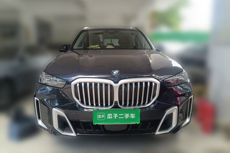 Used BMW X5 2023 xDrive 30Li Luxury M Sport Package Front