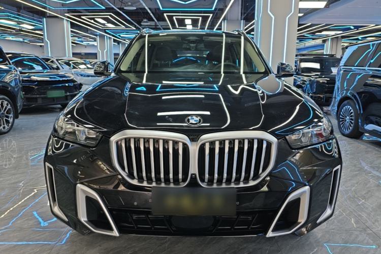 Used BMW X5 2023 xDrive 30Li Luxury M Sport Package Front