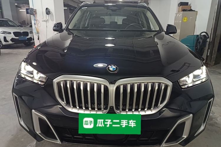 Used BMW X5 2023 xDrive 30Li Luxury M Sport Package Front