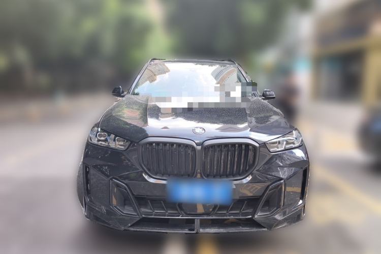 Used BMW X5 2023 xDrive 40Li M Sport Package Front