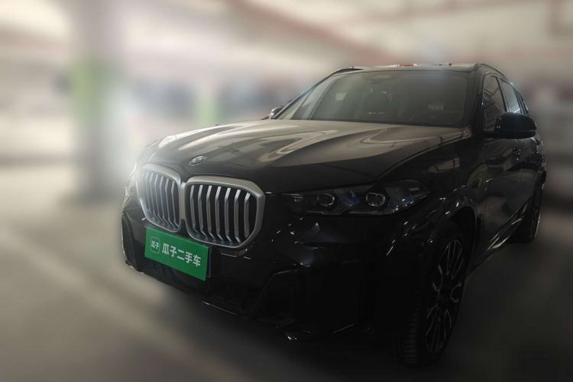 Used BMW X5 2023 xDrive 40Li M Sport Night Edition Package Front Left 45 Deg