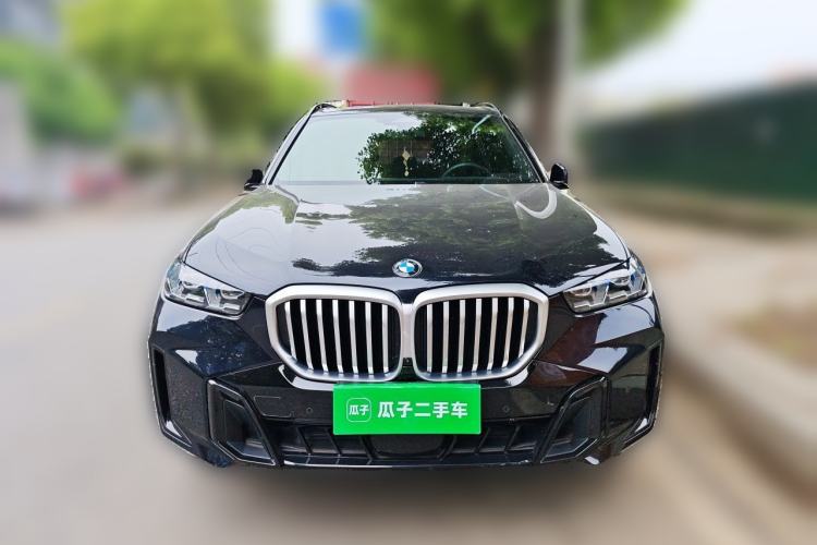 Used BMW X5 2023 xDrive 40Li M Sport Night Edition Package Front