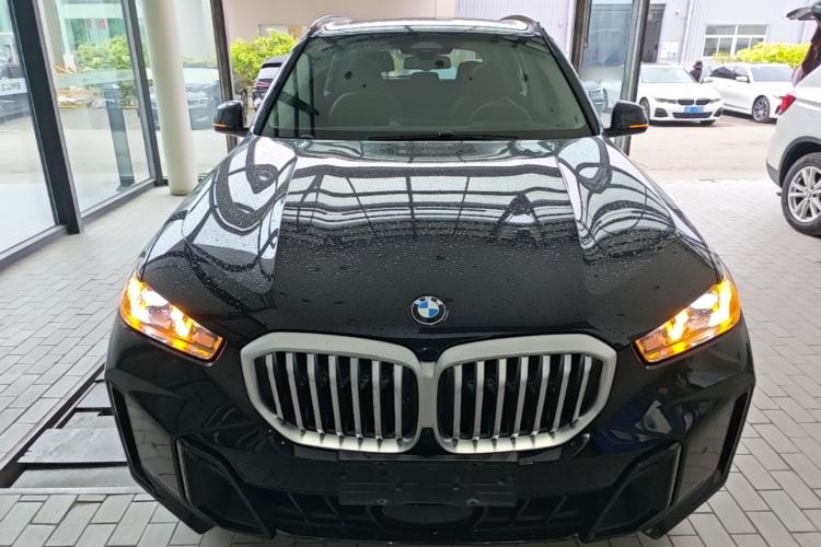 Used BMW X5 2023 xDrive 30Li Luxury M Sport Night Edition Package Front