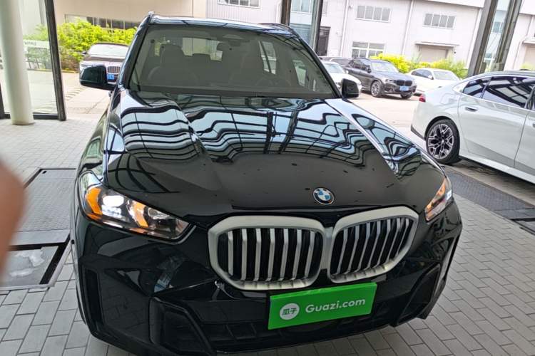 Used BMW X5 2023 xDrive 30Li Luxury M Sport Night Edition Package Front