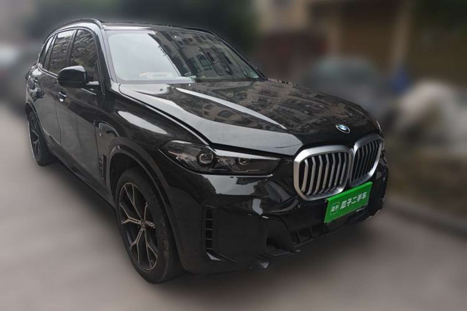 Used BMW X5 2023 xDrive 30Li Luxury M Sport Night Edition Package Front Right 45 Deg