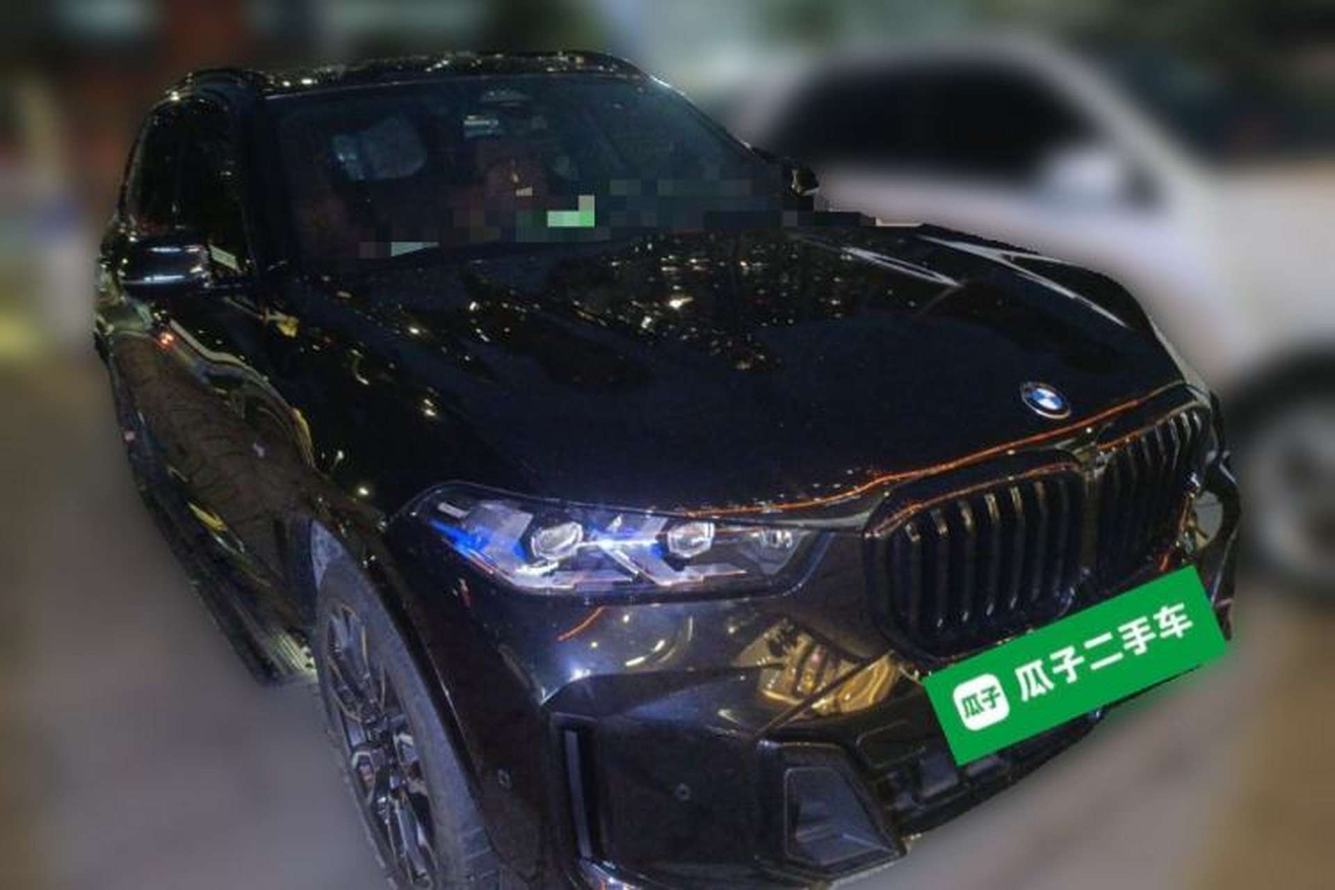 Used BMW X5 2023 xDrive 40Li M Sport Night Edition Package Front Right 45 Deg