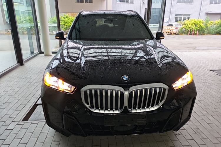 Used BMW X5 2023 xDrive 40Li M Sport Night Edition Package Front