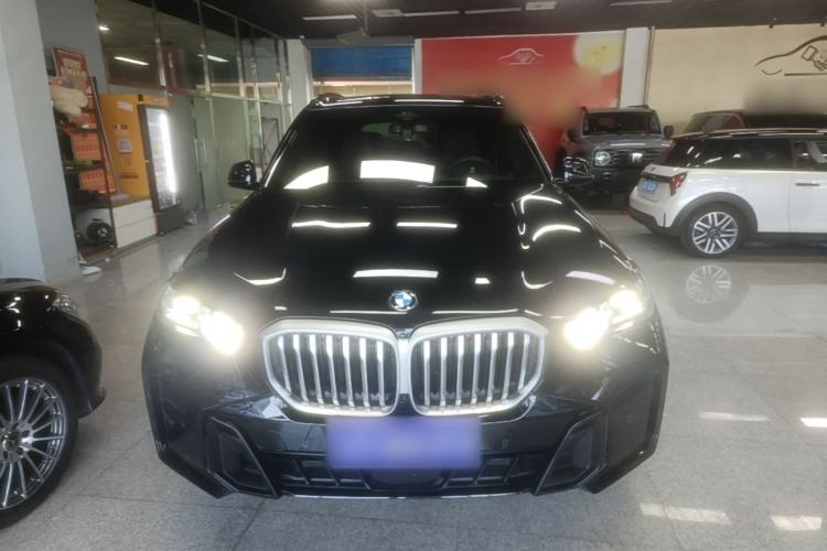 Used BMW X5 2023 xDrive 40Li M Sport Night Edition Package Front