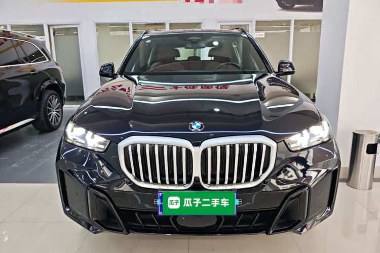 Used BMW X5 2023 xDrive 40Li M Sport Night Edition Package Front